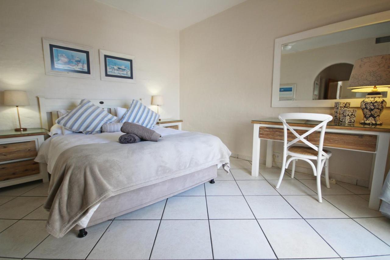 65 Perissa, Santorini, Балито Екстериор снимка